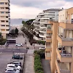 Апартаменты La Miougrano Фрежюс